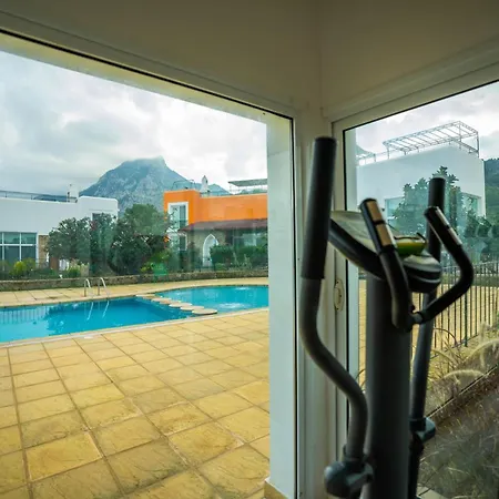 Βίλα 3-bedroom In Family Friendly Area Βασίλεια