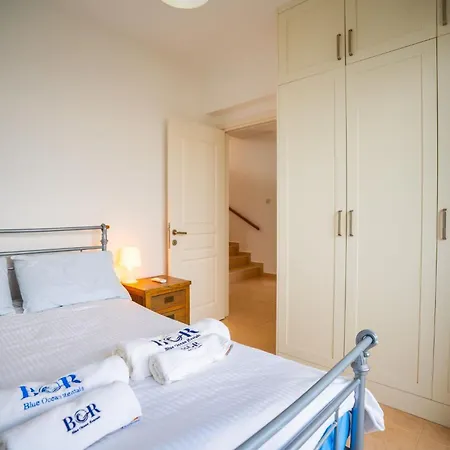 3-bedroom In Family Friendly Area *