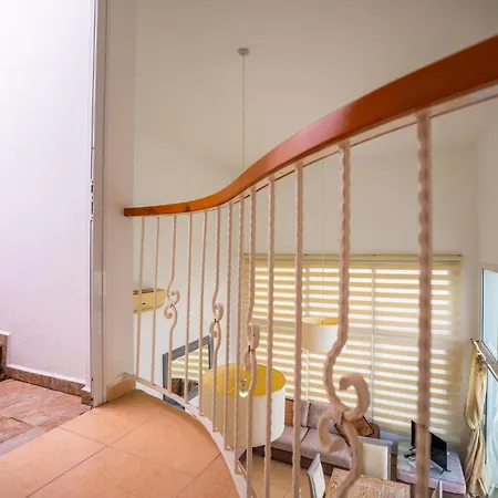 3-bedroom In Family Friendly Area * Vasilia