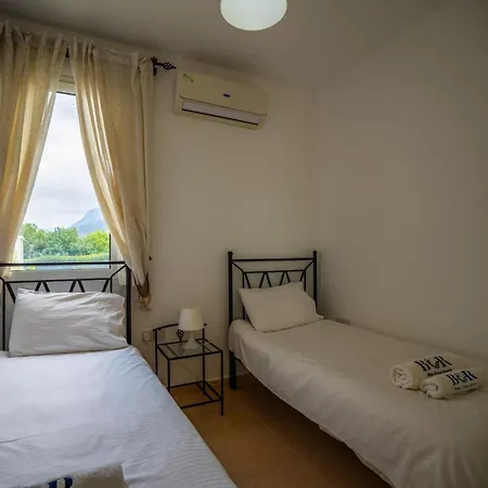 3-bedroom In Family Friendly Area